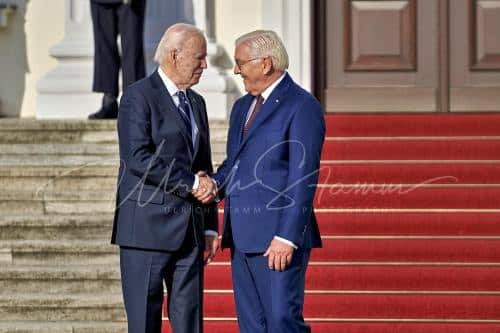 Ankunft am Schloss Bellevue anlässlich des Besuches von  Präsidenten der Vereinigten Staaten von Amerika, Joseph R. Biden - Schloss Bellevue in Berlin / Berlin / Deutschland am 18.10.24 © Ulrich Stamm