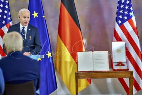 Ordensverleihung anlässlich des Besuches von  Präsidenten der Vereinigten Staaten von Amerika, Joseph R. Biden durch Bundespräsident Frankl Walter Steinmeier - Schloss Bellevue in Berlin / Berlin / Deutschland am 18.10.24