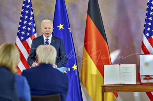 Ordensverleihung anlässlich des Besuches von  Präsidenten der Vereinigten Staaten von Amerika, Joseph R. Biden durch Bundespräsident Frankl Walter Steinmeier - Schloss Bellevue in Berlin / Berlin / Deutschland am 18.10.24