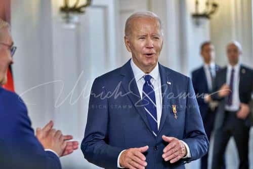 Ordensverleihung anlässlich des Besuches von  Präsidenten der Vereinigten Staaten von Amerika, Joseph R. Biden durch Bundespräsident Frankl Walter Steinmeier - Schloss Bellevue in Berlin / Berlin / Deutschland am 18.10.24