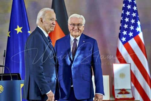 Ordensverleihung anlässlich des Besuches von  Präsidenten der Vereinigten Staaten von Amerika, Joseph R. Biden durch Bundespräsident Frankl Walter Steinmeier - Schloss Bellevue in Berlin / Berlin / Deutschland am 18.10.24