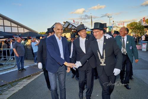 Bruchmeisterrundgang über das 495.Schützenfest in Hannover - Schützenplatz in Hannover / Niedersachsen / Deutschland am 04.07.24