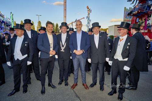 Bruchmeisterrundgang über das 495.Schützenfest in Hannover - Schützenplatz in Hannover / Niedersachsen / Deutschland am 04.07.24