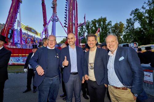 Bruchmeisterrundgang über das 495.Schützenfest in Hannover - Schützenplatz in Hannover / Niedersachsen / Deutschland am 04.07.24