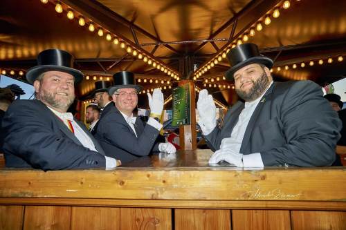 Bruchmeisterrundgang über das 495.Schützenfest in Hannover - Schützenplatz in Hannover / Niedersachsen / Deutschland am 04.07.24