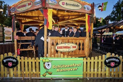 Bruchmeisterrundgang über das 495.Schützenfest in Hannover - Schützenplatz in Hannover / Niedersachsen / Deutschland am 04.07.24