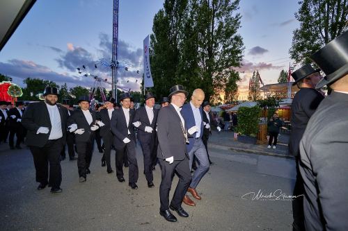 Bruchmeisterrundgang über das 495.Schützenfest in Hannover - Schützenplatz in Hannover / Niedersachsen / Deutschland am 04.07.24