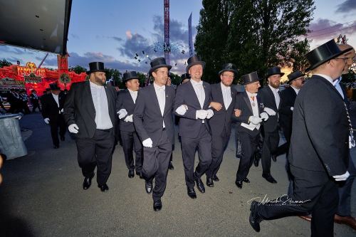 Bruchmeisterrundgang über das 495.Schützenfest in Hannover - Schützenplatz in Hannover / Niedersachsen / Deutschland am 04.07.24