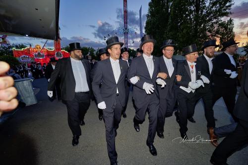 Bruchmeisterrundgang über das 495.Schützenfest in Hannover - Schützenplatz in Hannover / Niedersachsen / Deutschland am 04.07.24