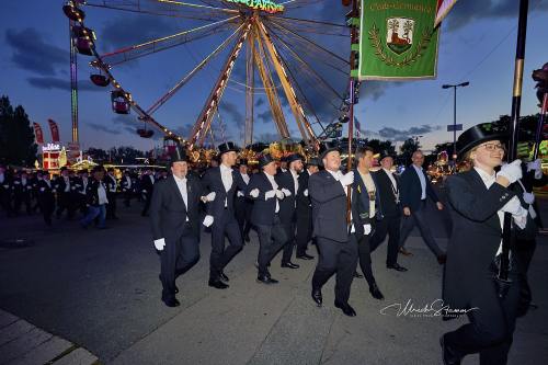 Bruchmeisterrundgang über das 495.Schützenfest in Hannover - Schützenplatz in Hannover / Niedersachsen / Deutschland am 04.07.24