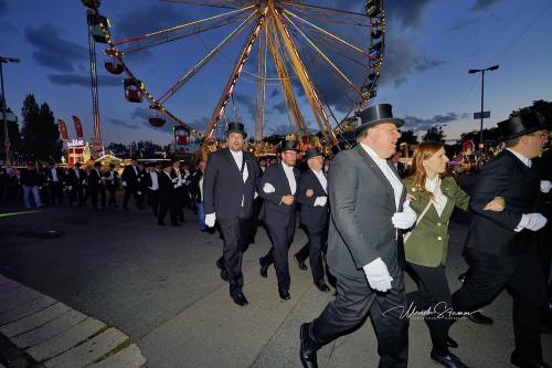 Bruchmeisterrundgang über das 495.Schützenfest in Hannover - Schützenplatz in Hannover / Niedersachsen / Deutschland am 04.07.24