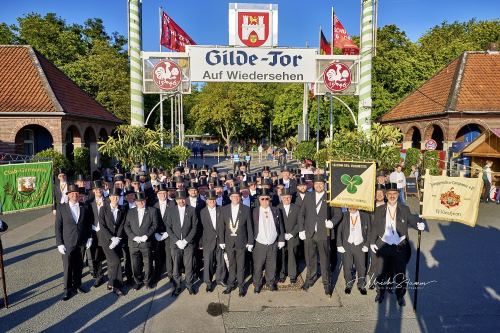 Bruchmeisterrundgang über das 495.Schützenfest in Hannover - Schützenplatz in Hannover / Niedersachsen / Deutschland am 04.07.24