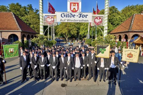 Bruchmeisterrundgang über das 495.Schützenfest in Hannover - Schützenplatz in Hannover / Niedersachsen / Deutschland am 04.07.24