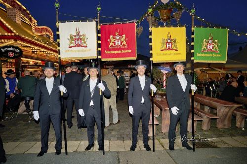 Bruchmeisterrundgang über das 495.Schützenfest in Hannover - Schützenplatz in Hannover / Niedersachsen / Deutschland am 04.07.24