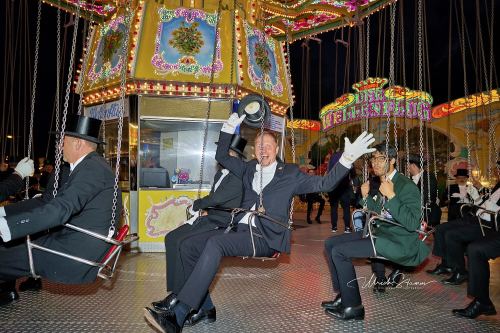 Bruchmeisterrundgang über das 495.Schützenfest in Hannover - Schützenplatz in Hannover / Niedersachsen / Deutschland am 04.07.24