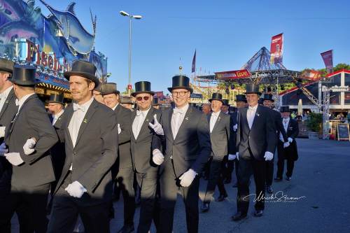 Bruchmeisterrundgang über das 495.Schützenfest in Hannover - Schützenplatz in Hannover / Niedersachsen / Deutschland am 04.07.24