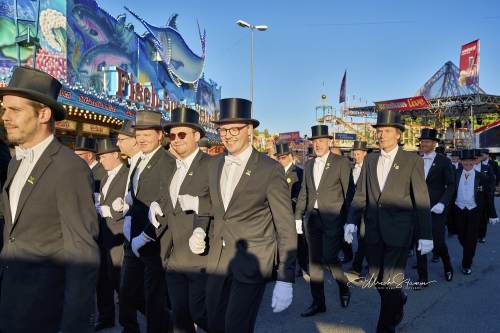 Bruchmeisterrundgang über das 495.Schützenfest in Hannover - Schützenplatz in Hannover / Niedersachsen / Deutschland am 04.07.24