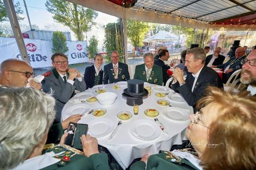 Bruchmeisterrundgang über das 495.Schützenfest in Hannover - Schützenplatz in Hannover / Niedersachsen / Deutschland am 04.07.24