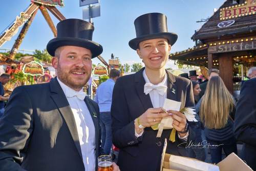 Bruchmeisterrundgang über das 495.Schützenfest in Hannover - Schützenplatz in Hannover / Niedersachsen / Deutschland am 04.07.24