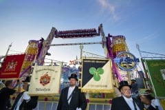 Bruchmeisterrundgang über das 494.Schützenfest Hannover - Schützenplatz in Hannover / Niedersachsen / Deutschland am 06.07.23