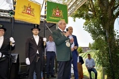 494. Schützenfest in Hannover - Fassbieranstich im Rondell auf dem Schützenplatz in Hannover / Niedersachsen / Deutschland am 30.06.23