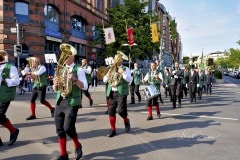 494. Schützenfest in Hannover - Marsch zum Neuen Rathaus Hannover -  in Hannover / Niedersachsen / Deutschland am 30.06.23