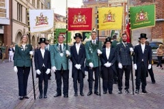 494. Schützenfest in Hannover - Marsch zum Neuen Rathaus Hannover -  in Hannover / Niedersachsen / Deutschland am 30.06.23